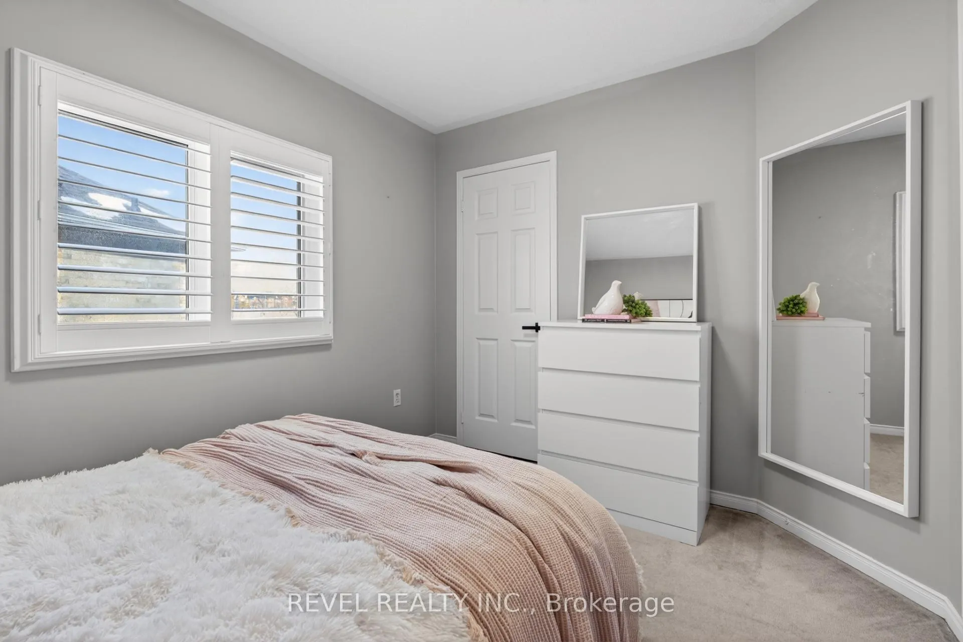 Photo 27 of 2286 Seton Crescent, Burlington, Orchard — HOMEH
