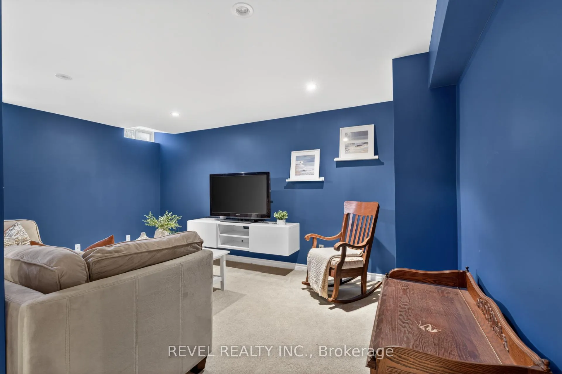 Photo 35 of 2286 Seton Crescent, Burlington, Orchard — HOMEH