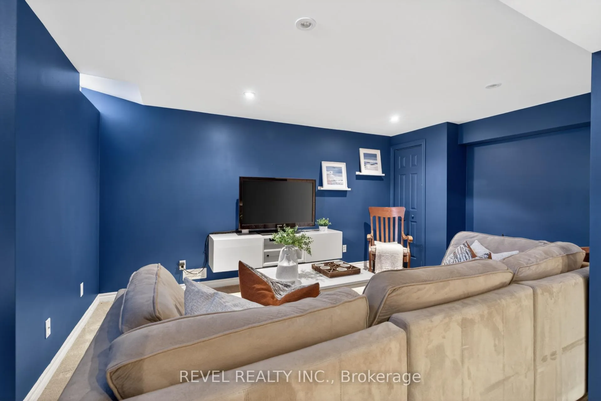 Photo 37 of 2286 Seton Crescent, Burlington, Orchard — HOMEH