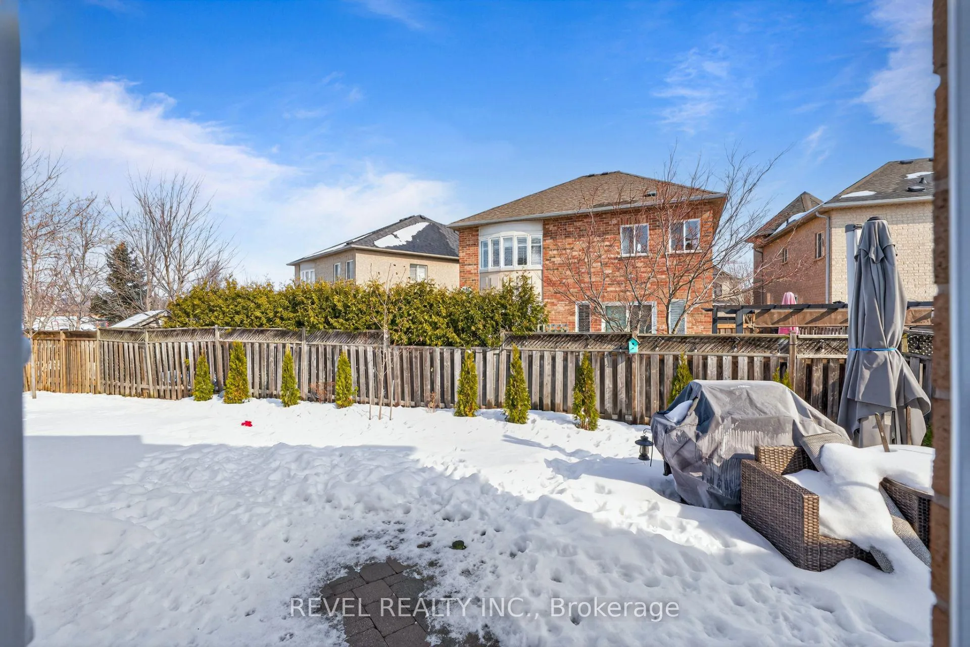 Photo 38 of 2286 Seton Crescent, Burlington, Orchard — HOMEH