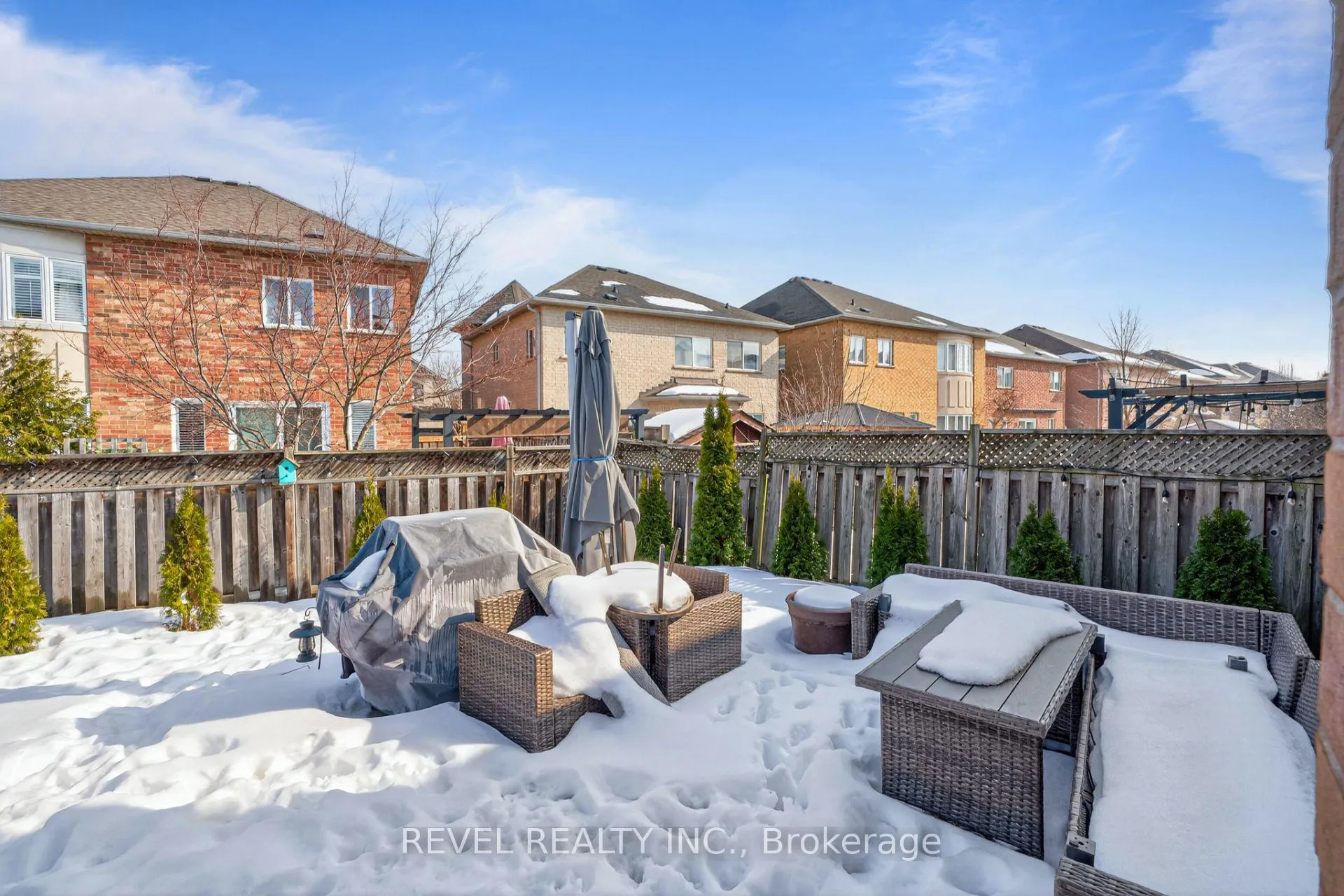 Photo 39 of 2286 Seton Crescent, Burlington, Orchard — HOMEH