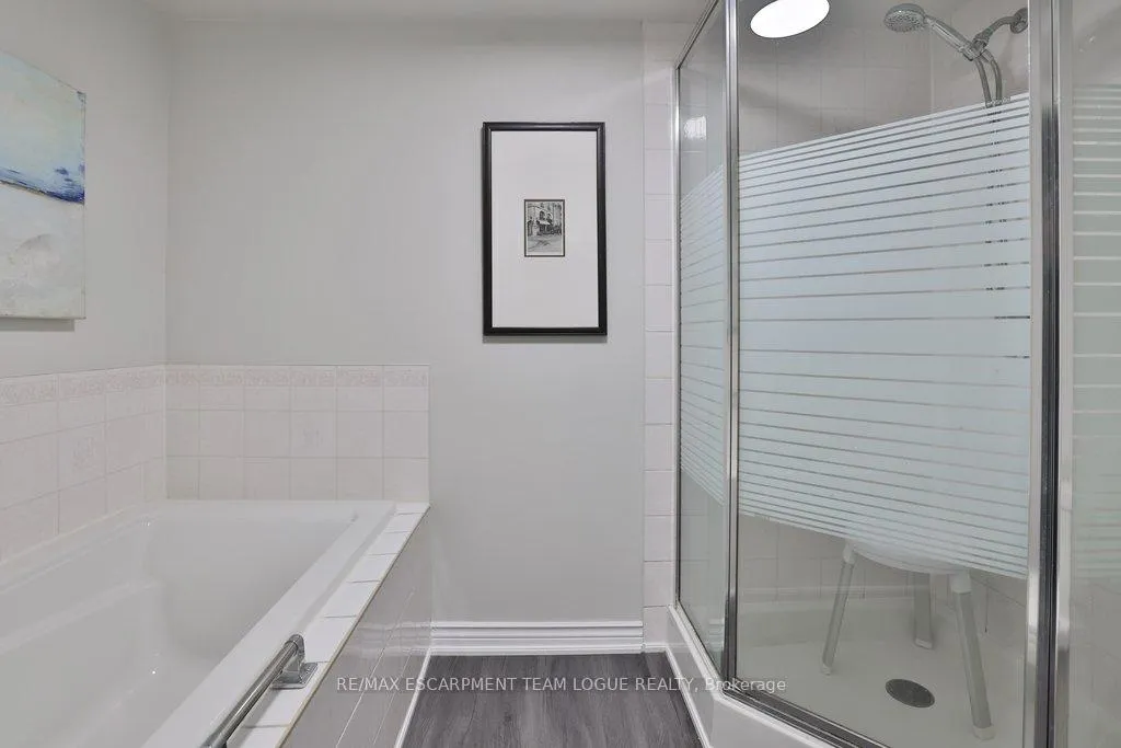 Photo 22 of Unit 211, 2010 Cleaver Avenue, Burlington, Headon — HOMEH