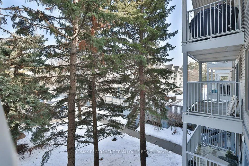 Photo 24 of Unit 211, 2010 Cleaver Avenue, Burlington, Headon — HOMEH