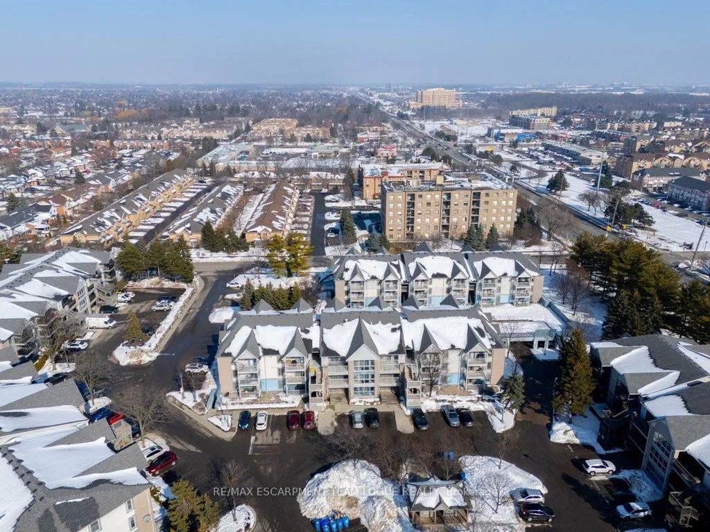 Photo 28 of Unit 211, 2010 Cleaver Avenue, Burlington, Headon — HOMEH
