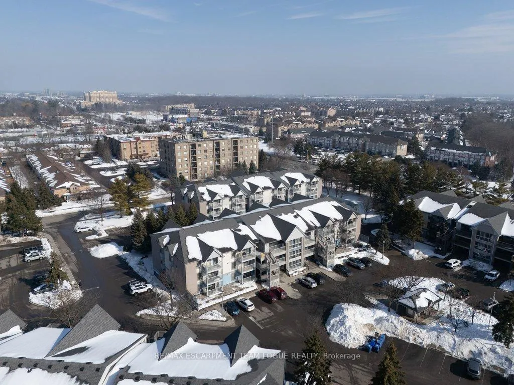 Photo 31 of Unit 211, 2010 Cleaver Avenue, Burlington, Headon — HOMEH