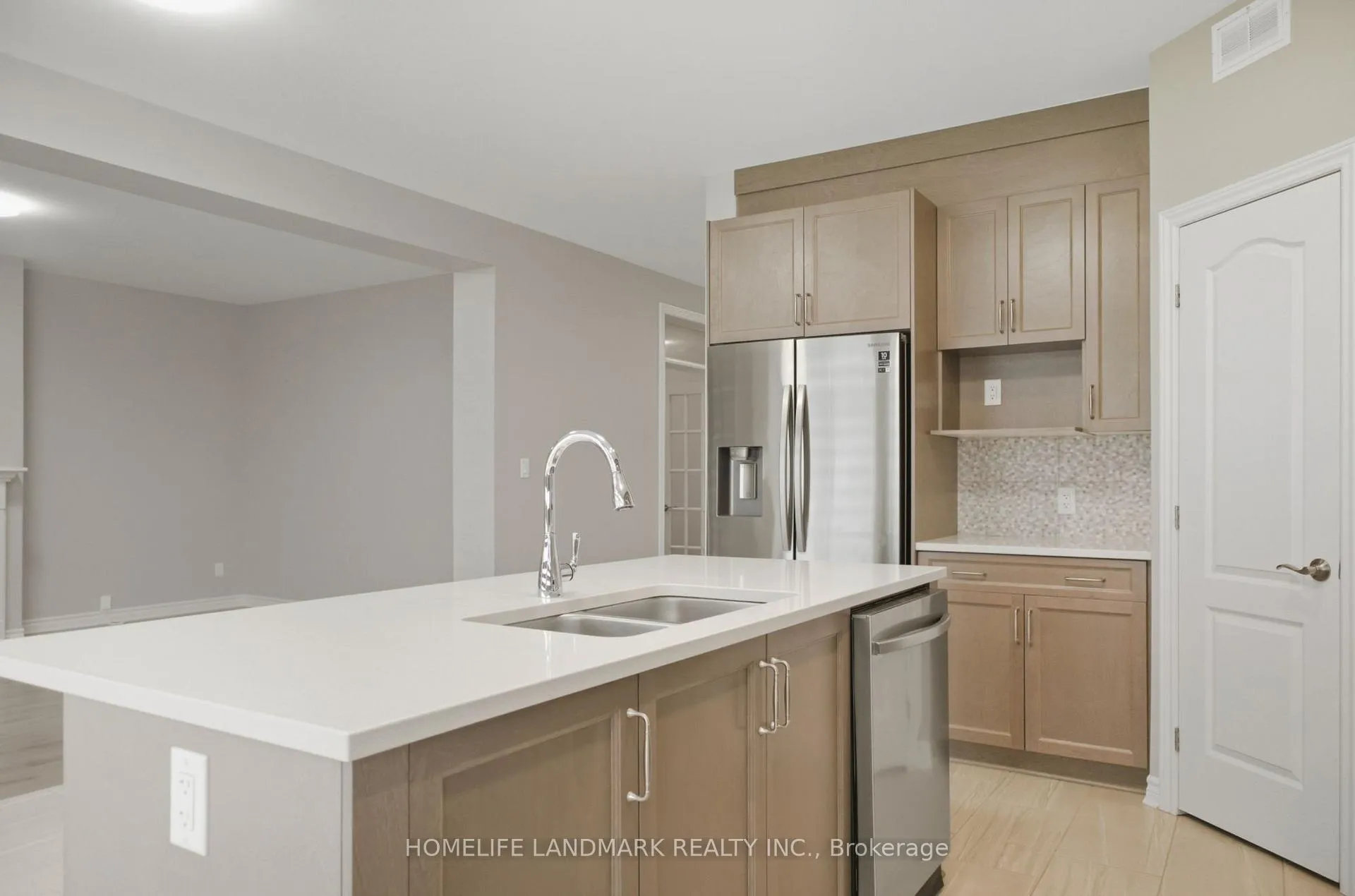 Photo 14 of 1269 Wheathill Street, Kingston, East Gardiners Rd — HOMEH
