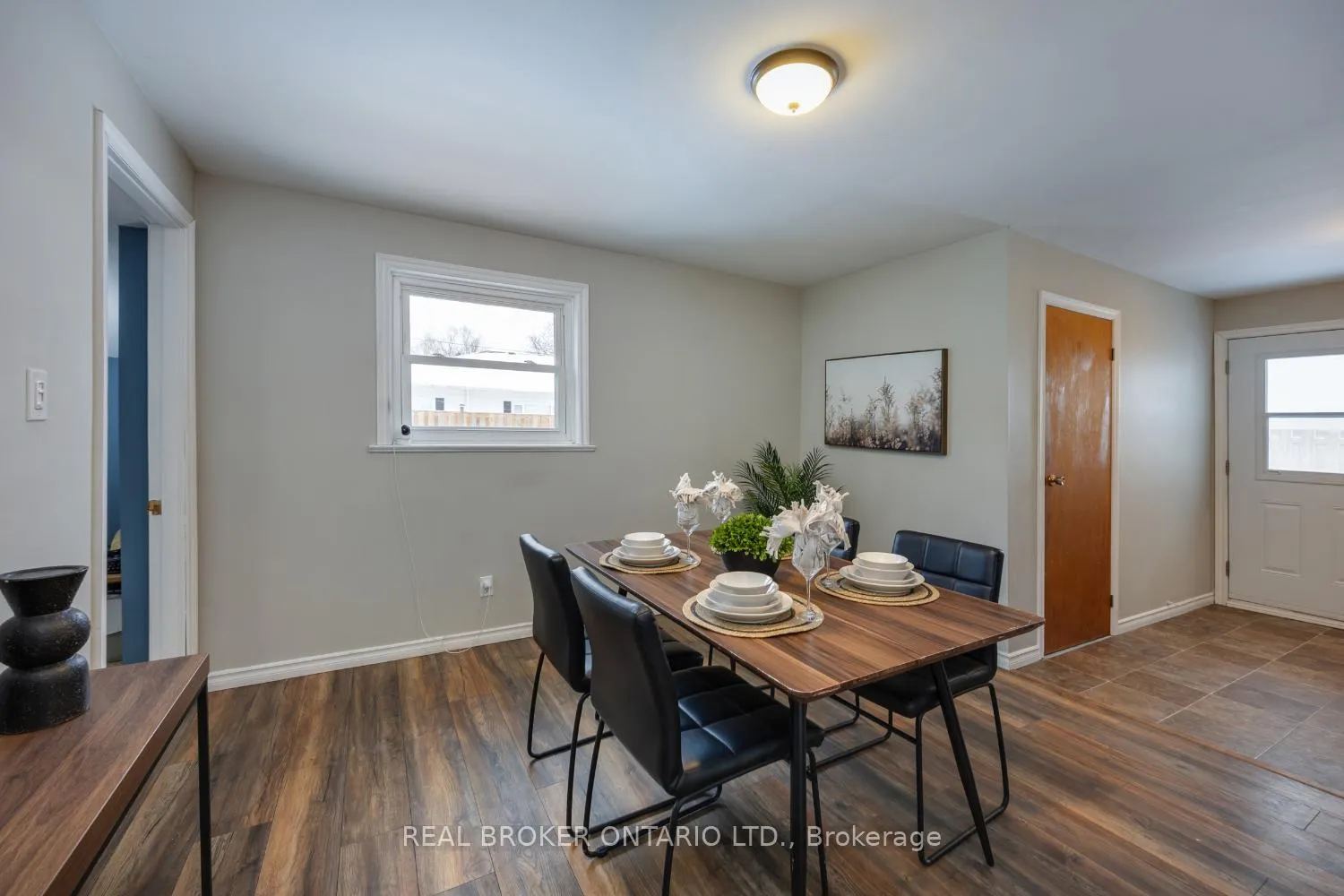Photo 15 of 11 Mill Street, Clarington, Orono — HOMEH