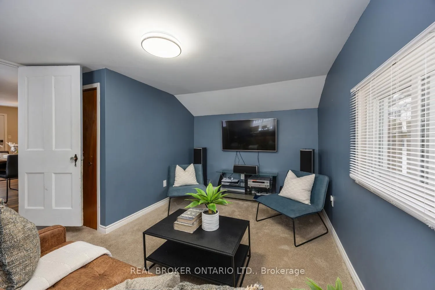 Photo 19 of 11 Mill Street, Clarington, Orono — HOMEH