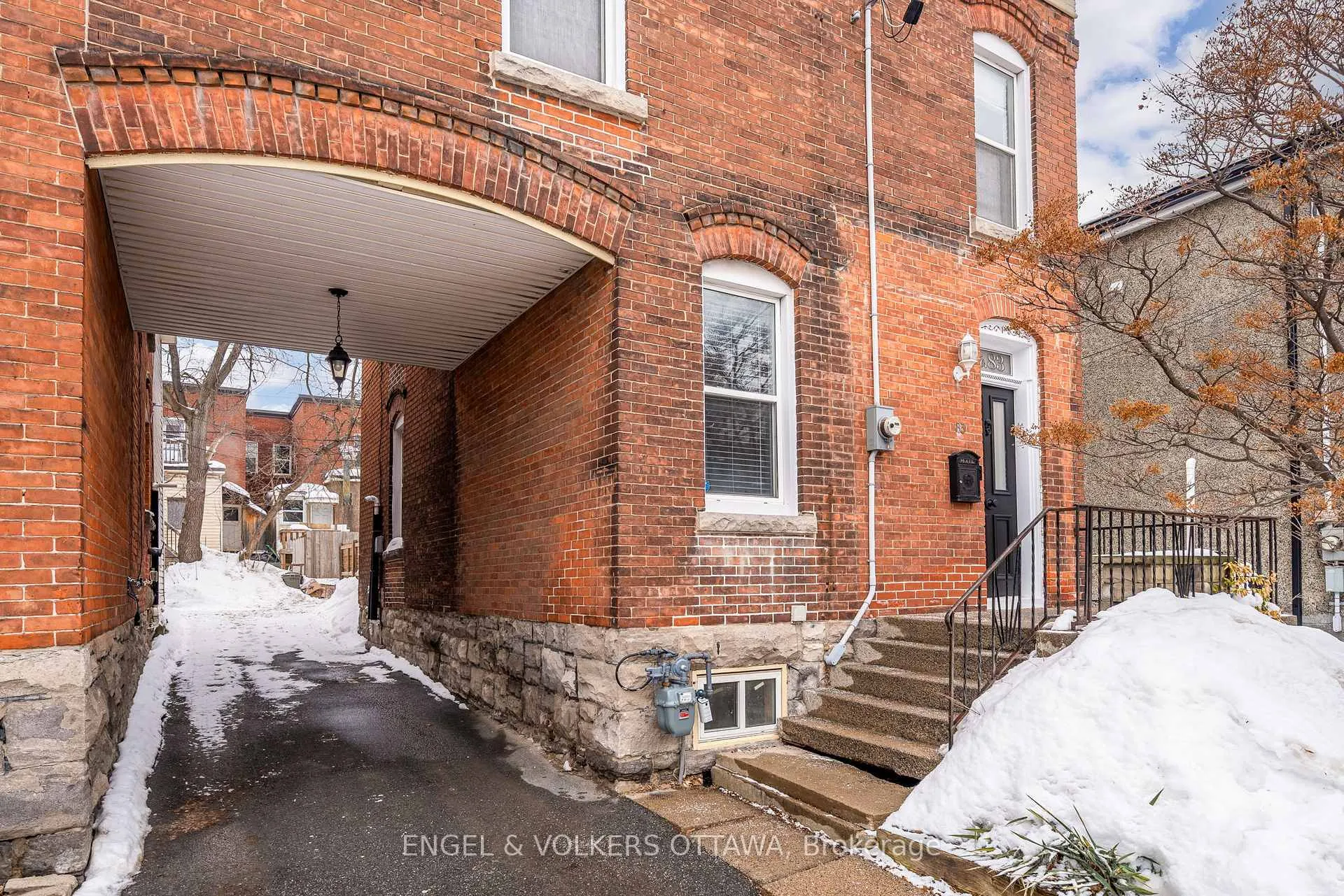Photo 4 of 83 Eccles Street, Ottawa, West Centre Town — HOMEH