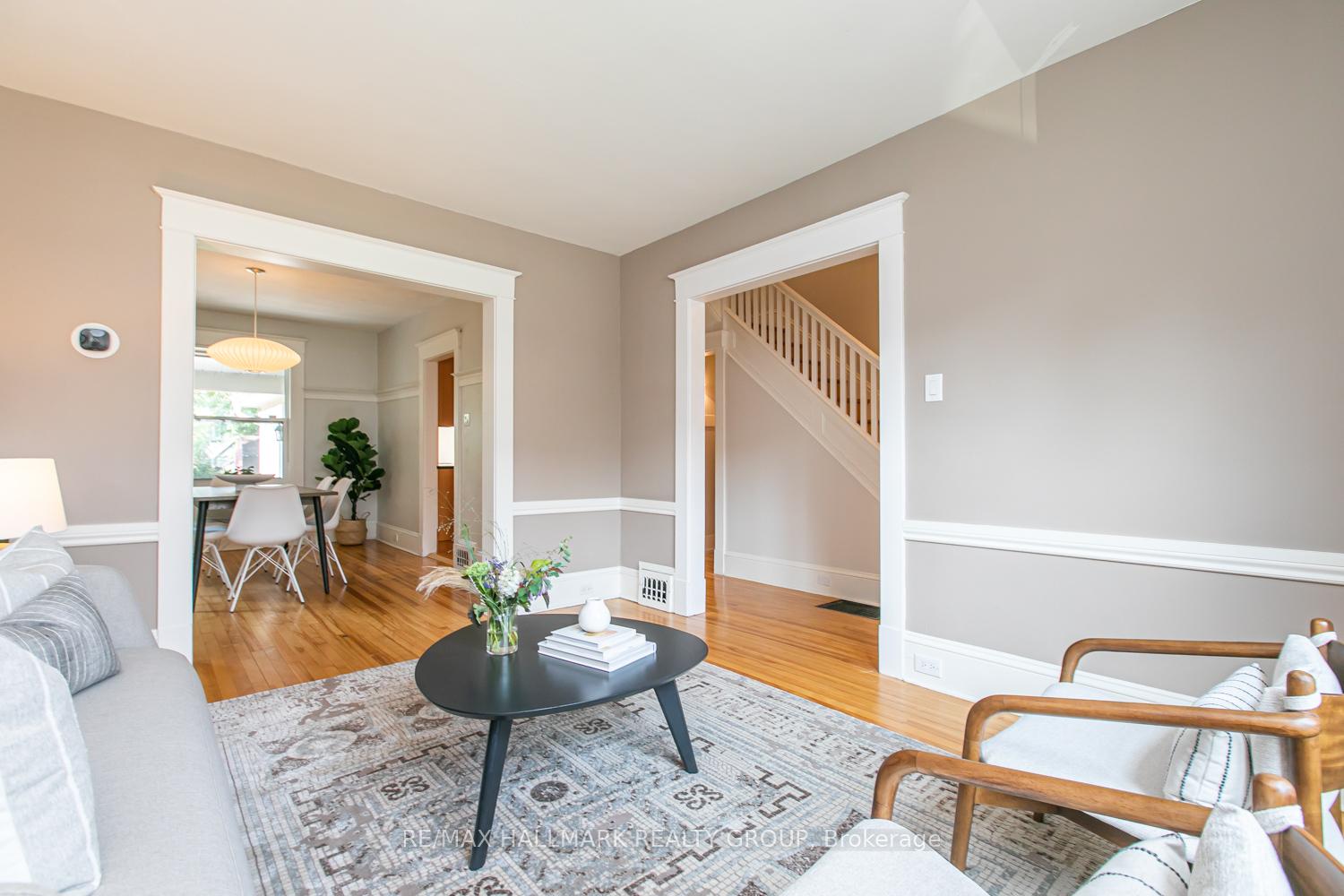 Photo 6 of 636 Chapel Street, Ottawa, Sandy Hill — HOMEH