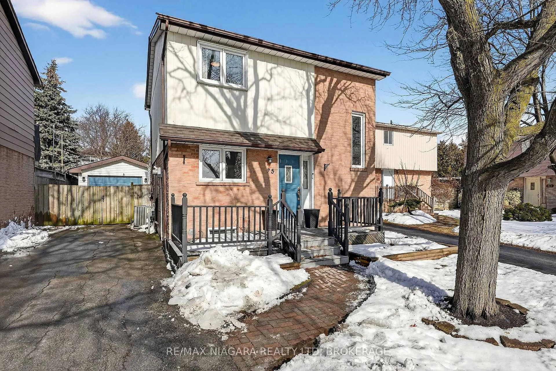 Front of 75 Berrisfield Crescent