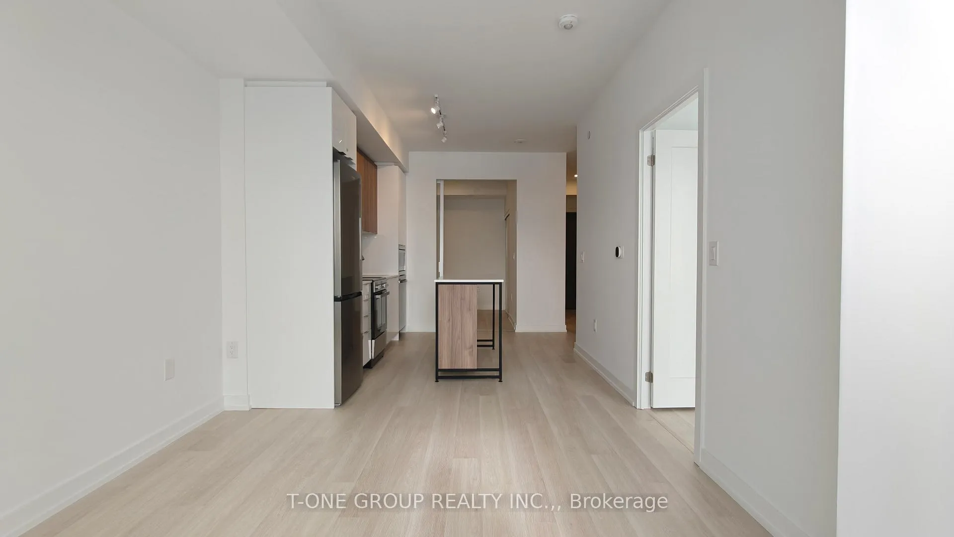 Photo 7 of Unit 809, 9751 Markham Road, Markham, Greensborough — HOMEH