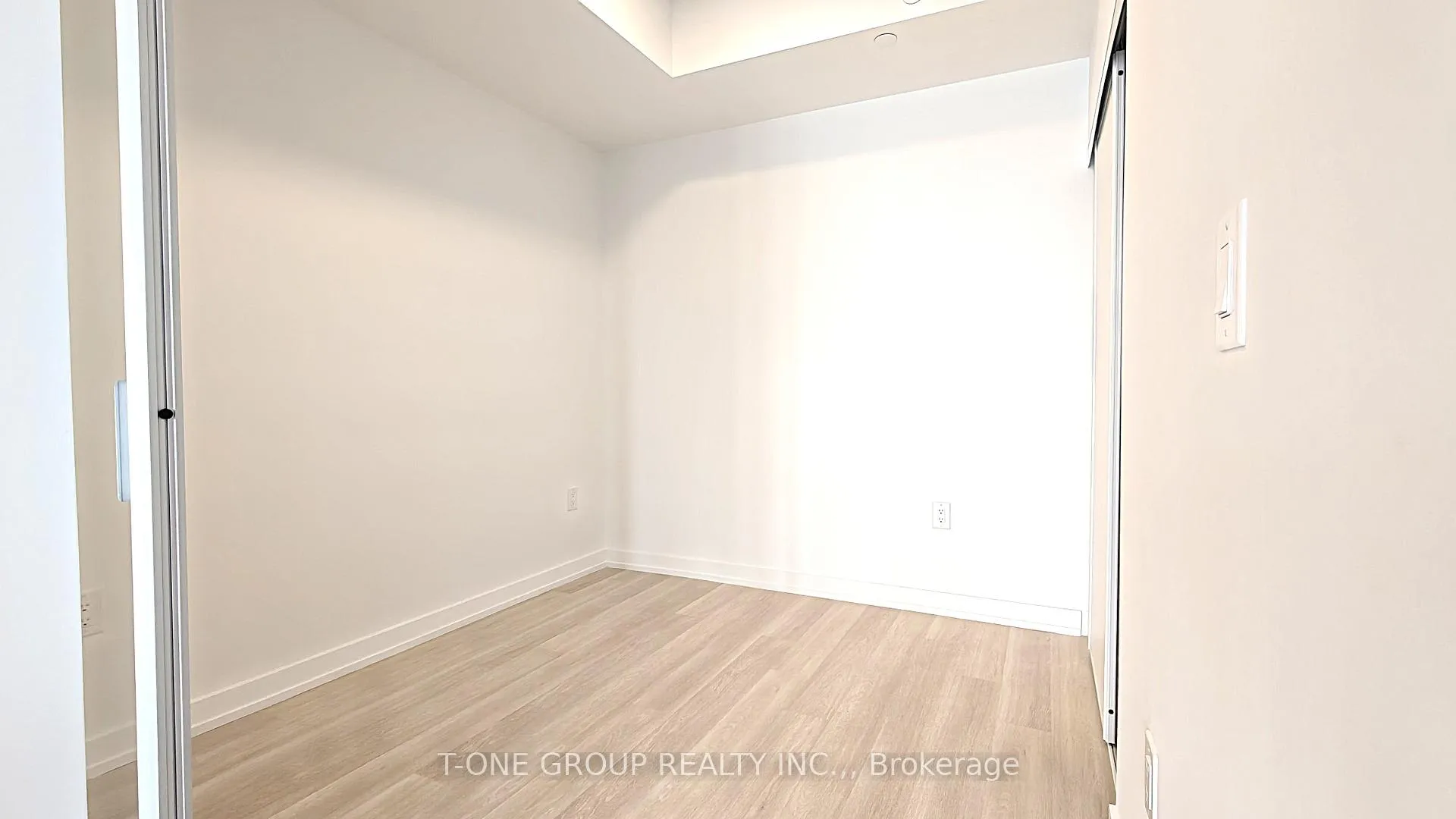 Photo 10 of Unit 809, 9751 Markham Road, Markham, Greensborough — HOMEH