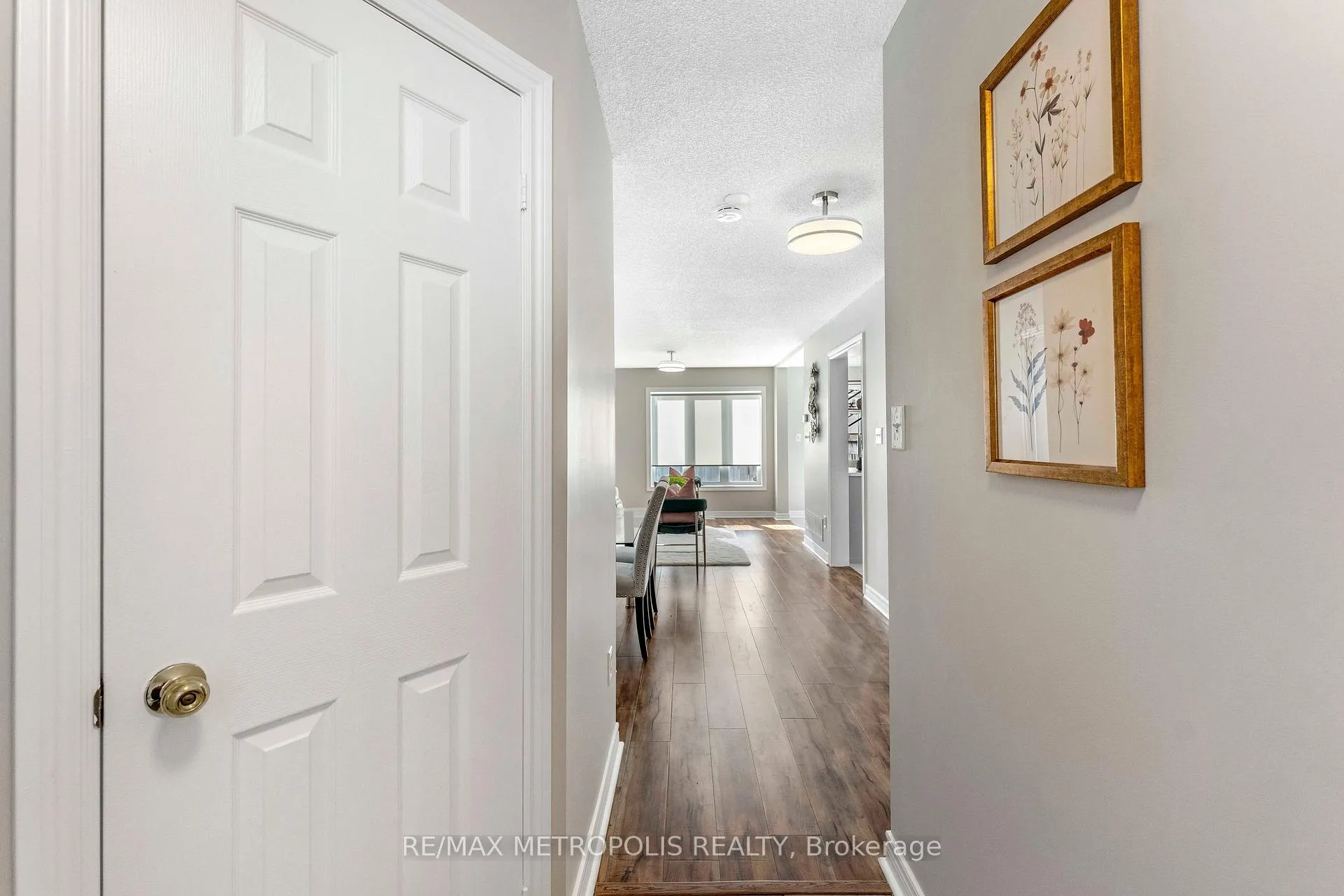 Photo 11 of 16 Twin Pines Crescent, Brampton, Northwest Sandalwood Parkway — HOMEH