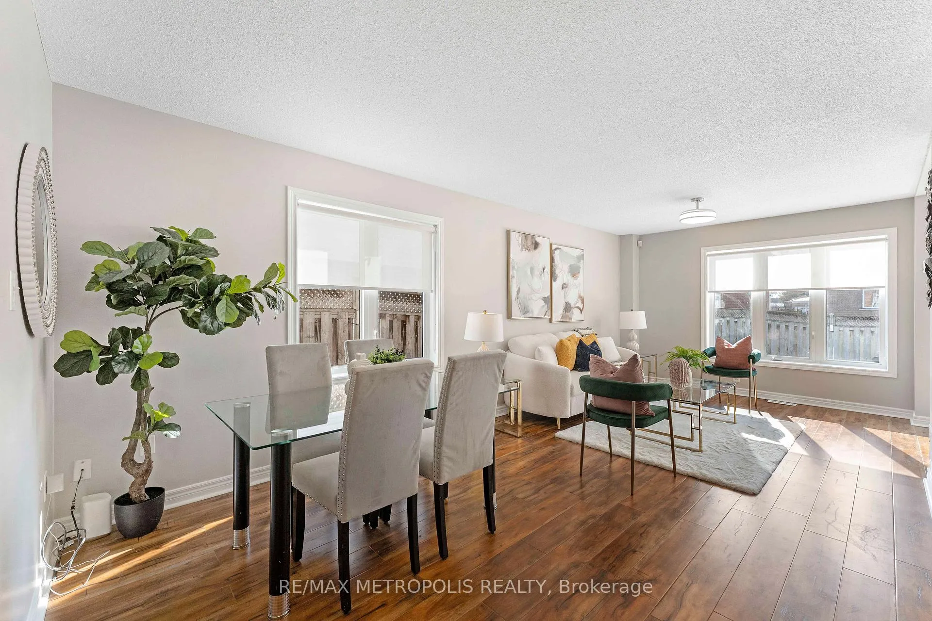Photo 13 of 16 Twin Pines Crescent, Brampton, Northwest Sandalwood Parkway — HOMEH