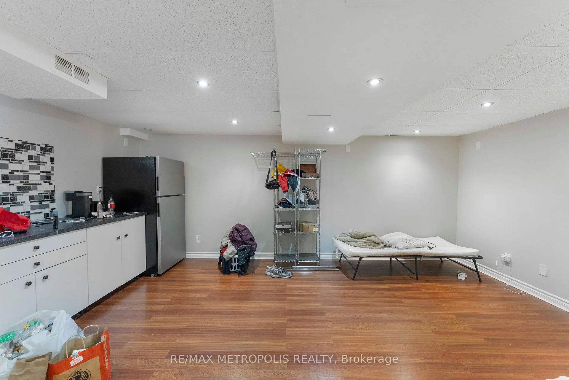 Photo 42 of 16 Twin Pines Crescent, Brampton, Northwest Sandalwood Parkway — HOMEH