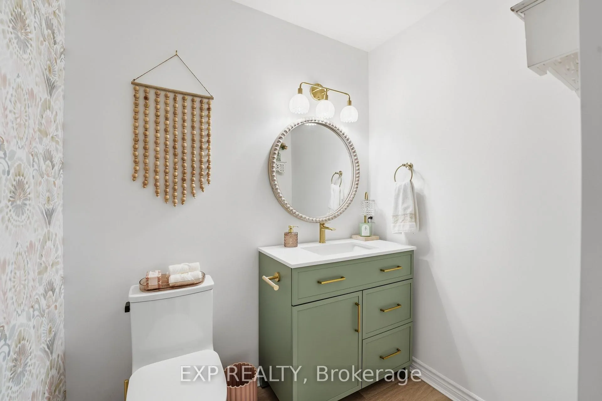 Photo 6 of Unit 1, 19 Bartlett Avenue, Grimsby, Grimsby East — HOMEH