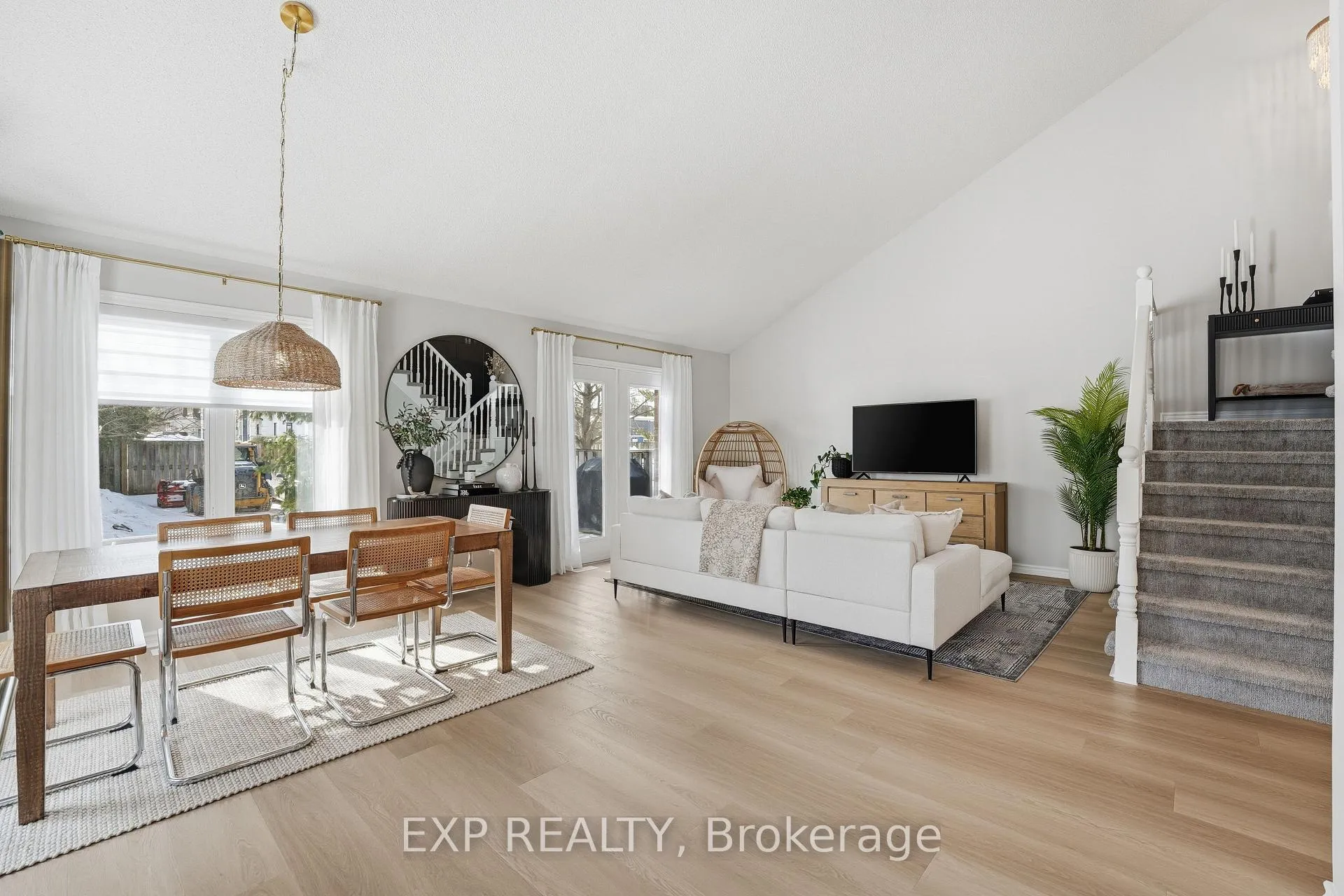 Photo 19 of Unit 1, 19 Bartlett Avenue, Grimsby, Grimsby East — HOMEH