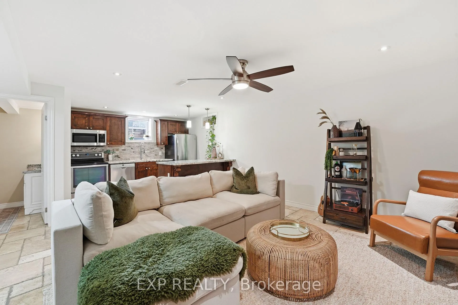 Photo 35 of Unit 1, 19 Bartlett Avenue, Grimsby, Grimsby East — HOMEH