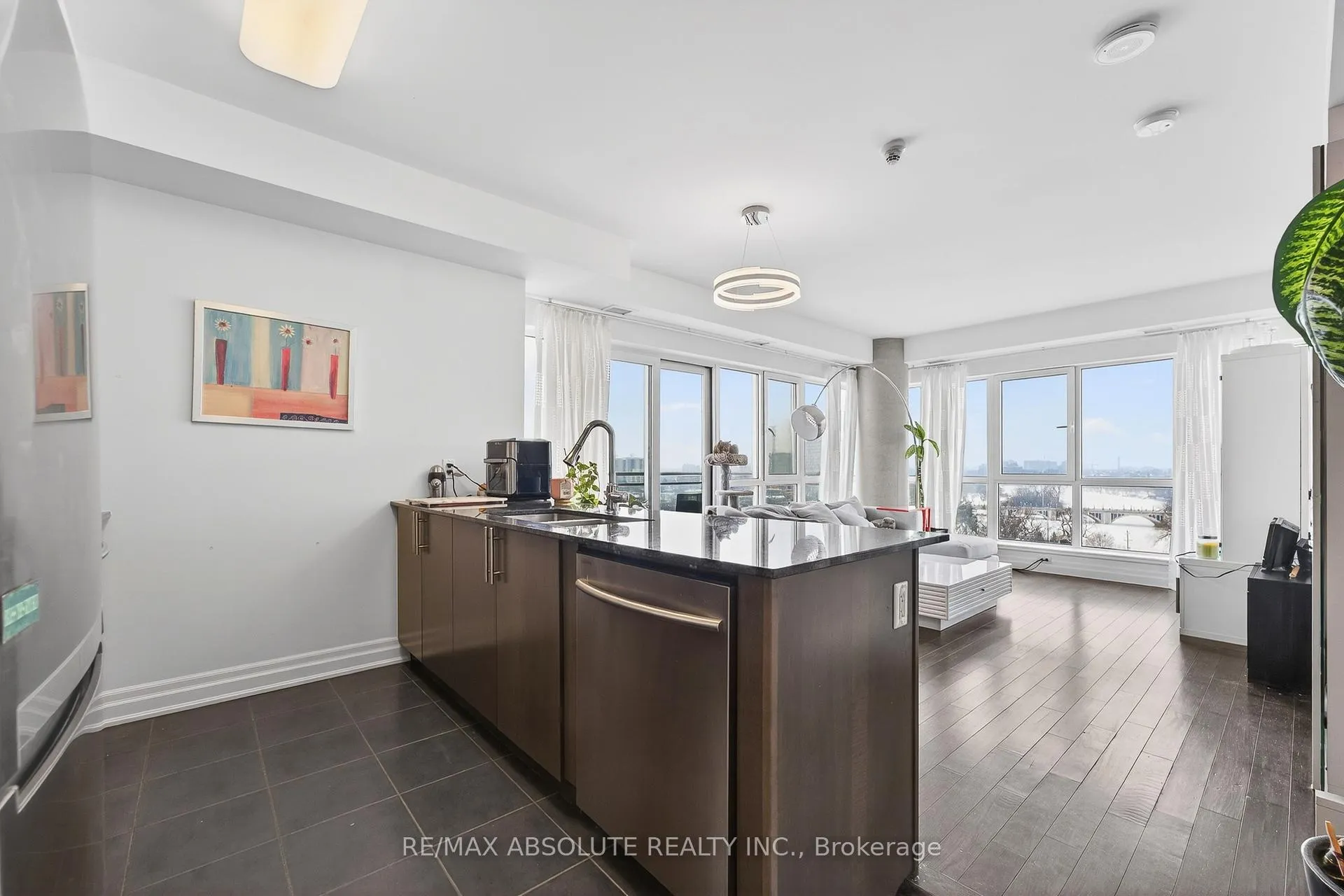 Photo 8 of Unit 1209, 90 Landry Street, Ottawa, Vanier — HOMEH