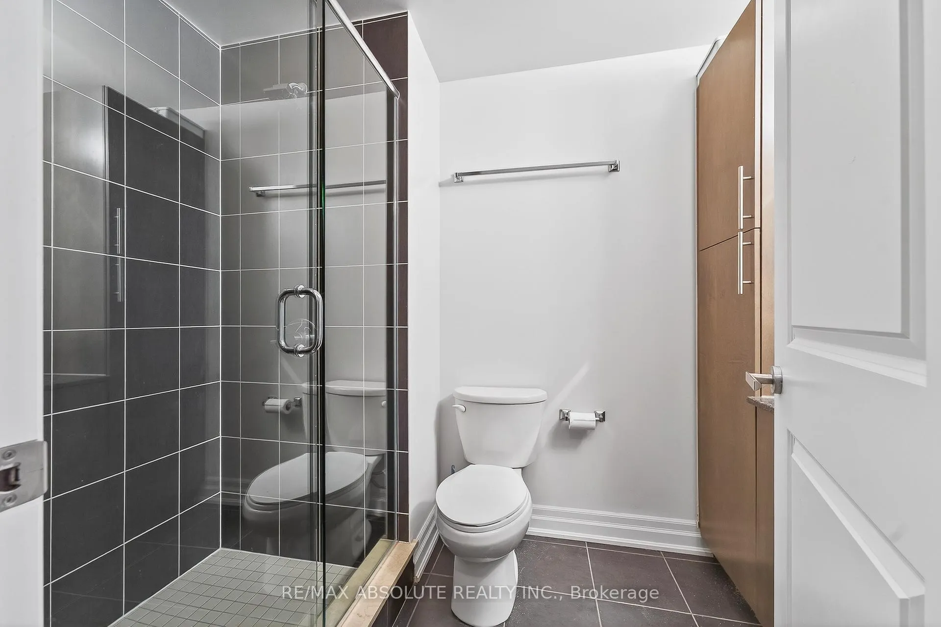 Photo 17 of Unit 1209, 90 Landry Street, Ottawa, Vanier — HOMEH