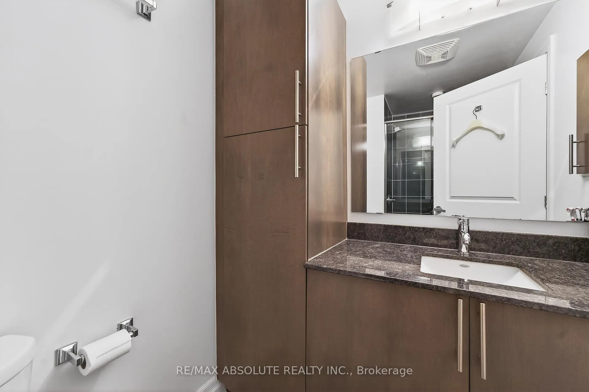 Photo 18 of Unit 1209, 90 Landry Street, Ottawa, Vanier — HOMEH