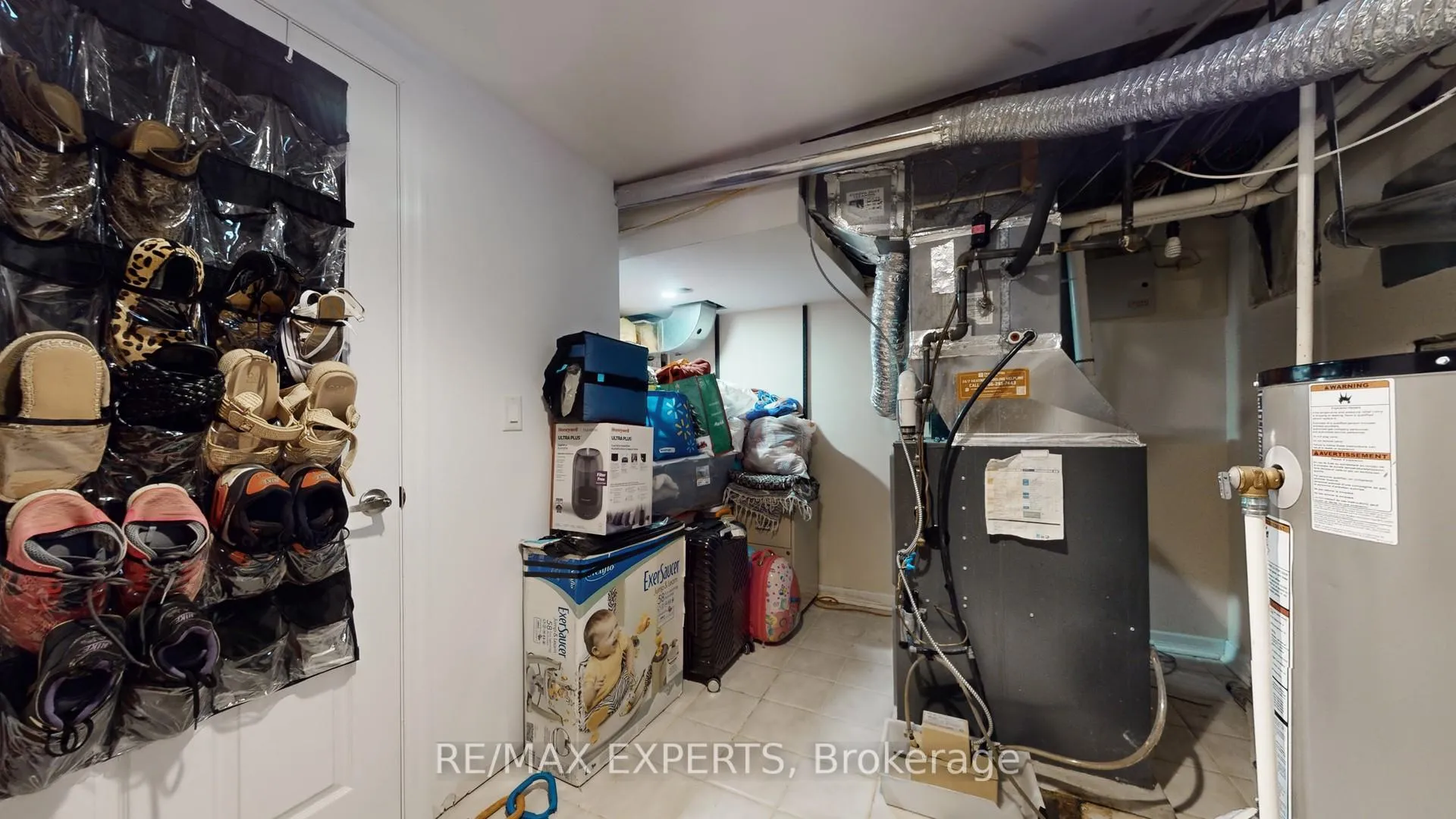 Photo 36 of 327 Jeffcoat Drive, Etobicoke, West Humber-Clairville — HOMEH