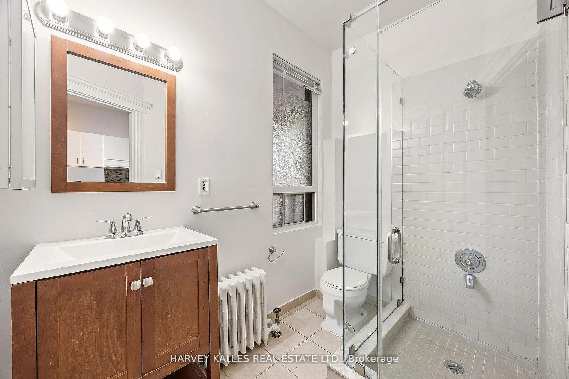 Photo 8 of Unit 101, 440 Avenue Road, Toronto, Casa Loma — HOMEH
