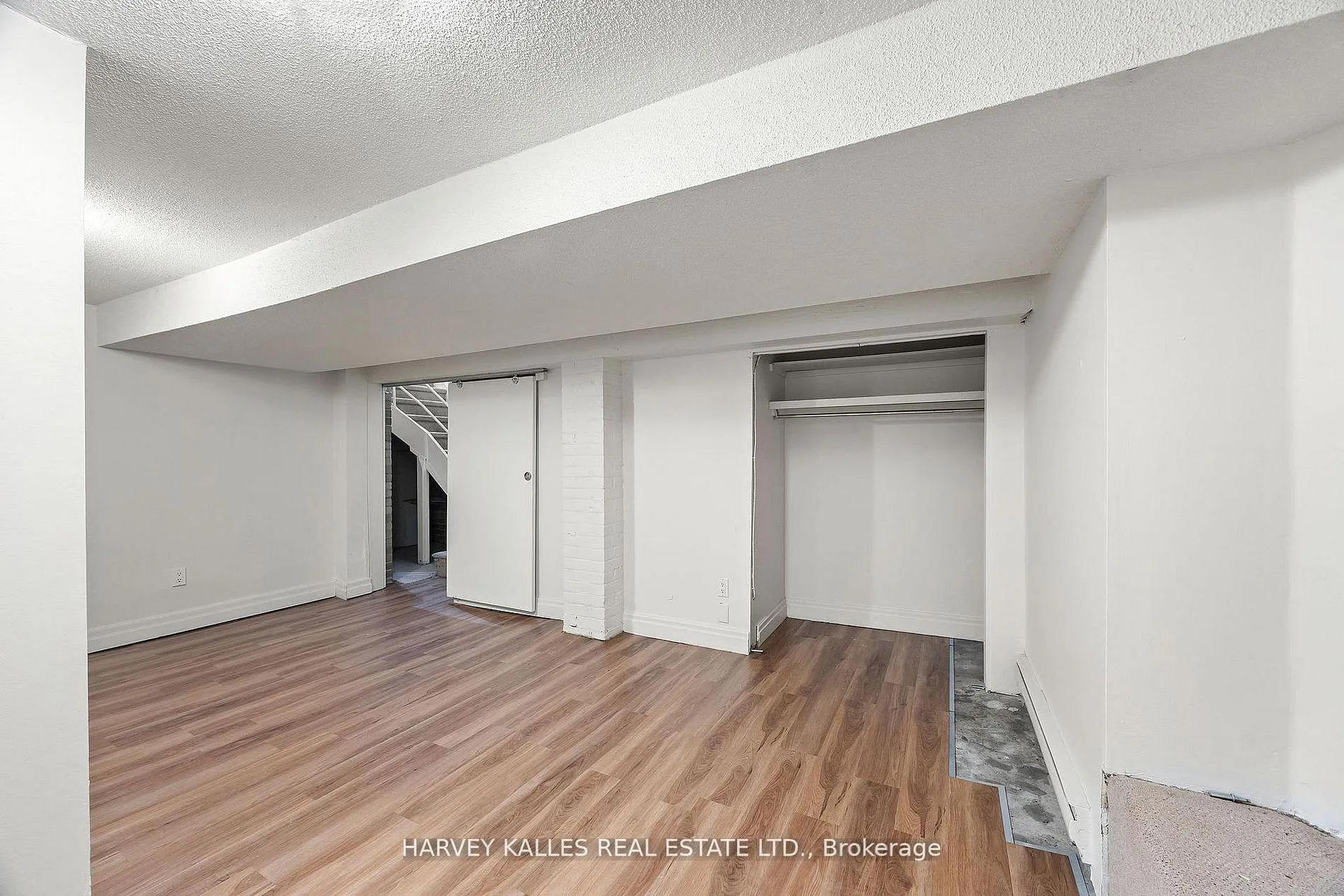 Photo 16 of Unit 101, 440 Avenue Road, Toronto, Casa Loma — HOMEH
