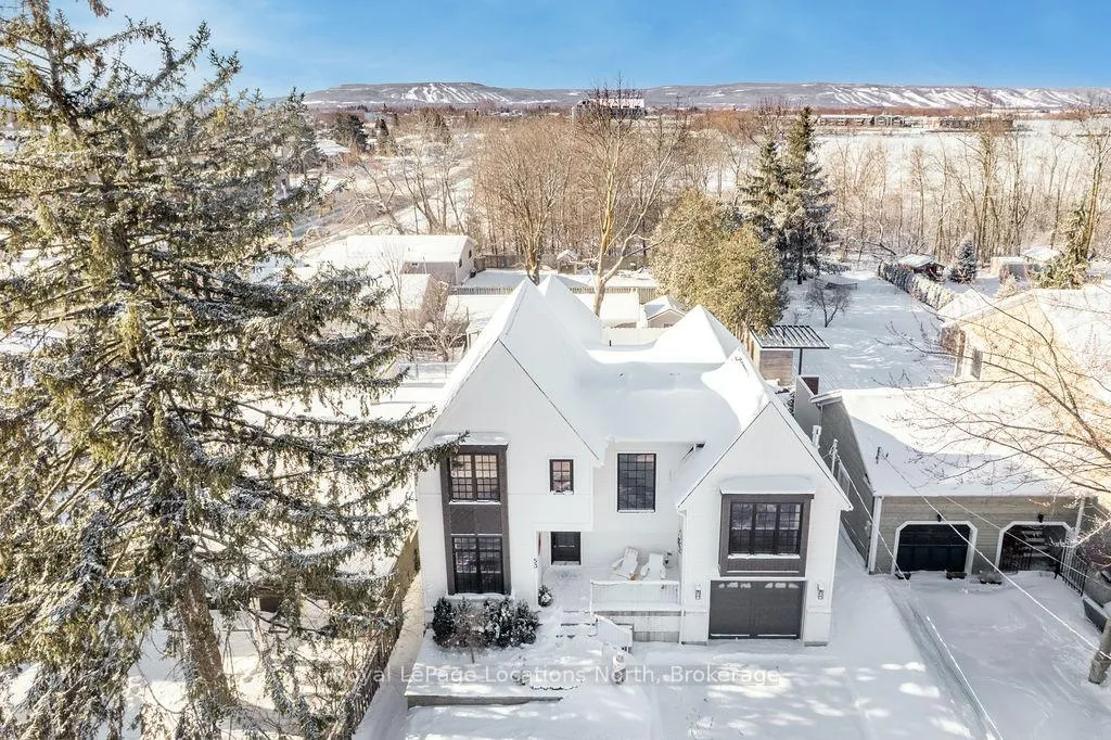 Photo 8 of 53 Niagara Street, Collingwood — HOMEH