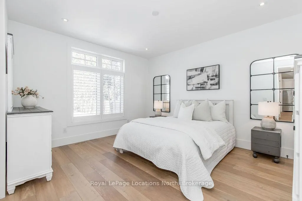 Photo 23 of 53 Niagara Street, Collingwood — HOMEH