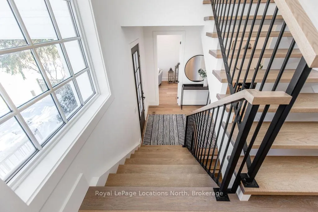 Photo 31 of 53 Niagara Street, Collingwood — HOMEH