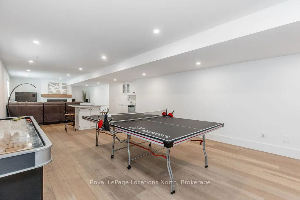Photo 38 of 53 Niagara Street, Collingwood — HOMEH