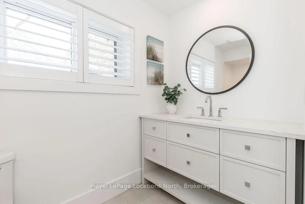 Photo 43 of 53 Niagara Street, Collingwood — HOMEH