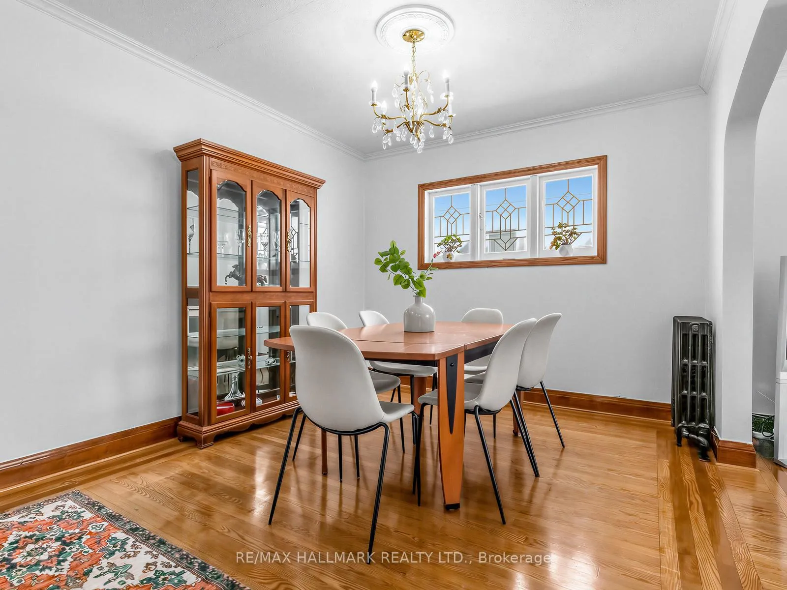 Photo 8 of 334 O'connor Drive, Toronto, East York — HOMEH
