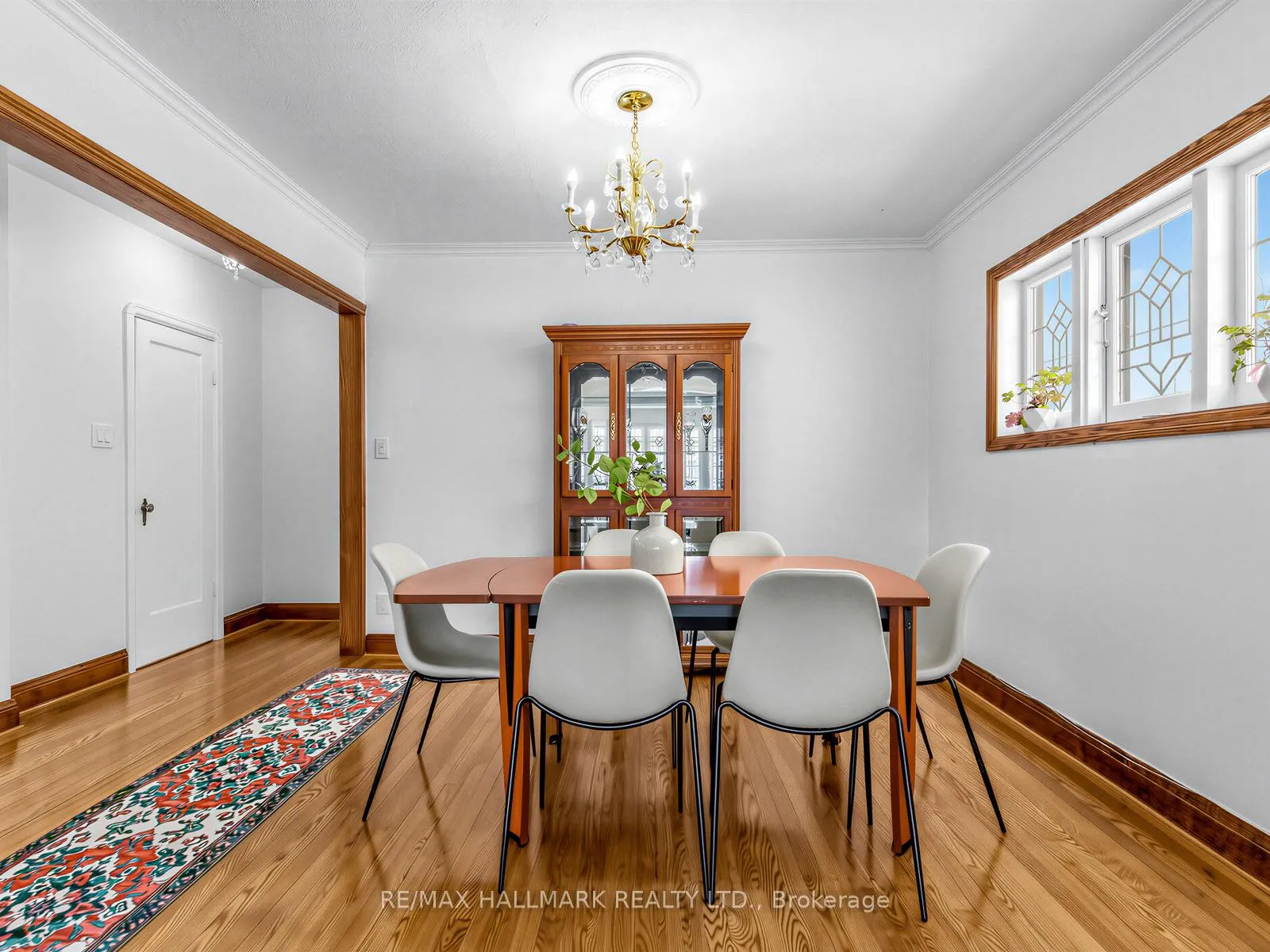 Photo 10 of 334 O'connor Drive, Toronto, East York — HOMEH