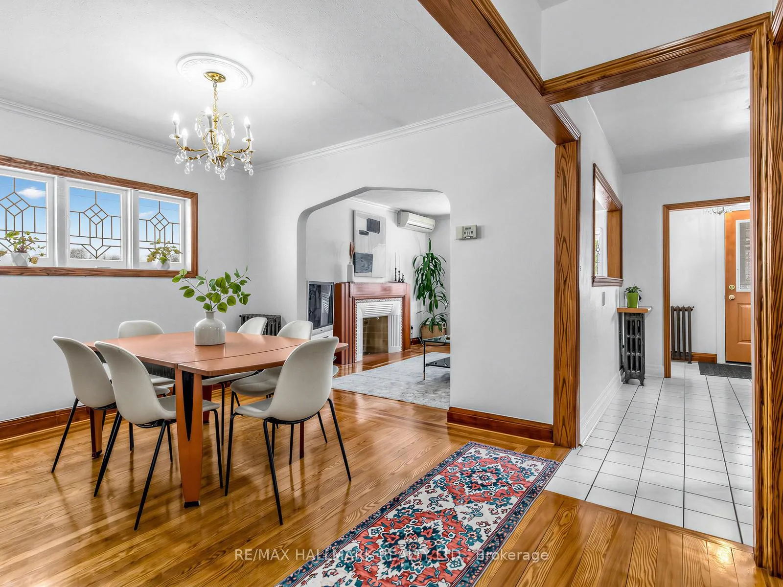 Photo 11 of 334 O'connor Drive, Toronto, East York — HOMEH