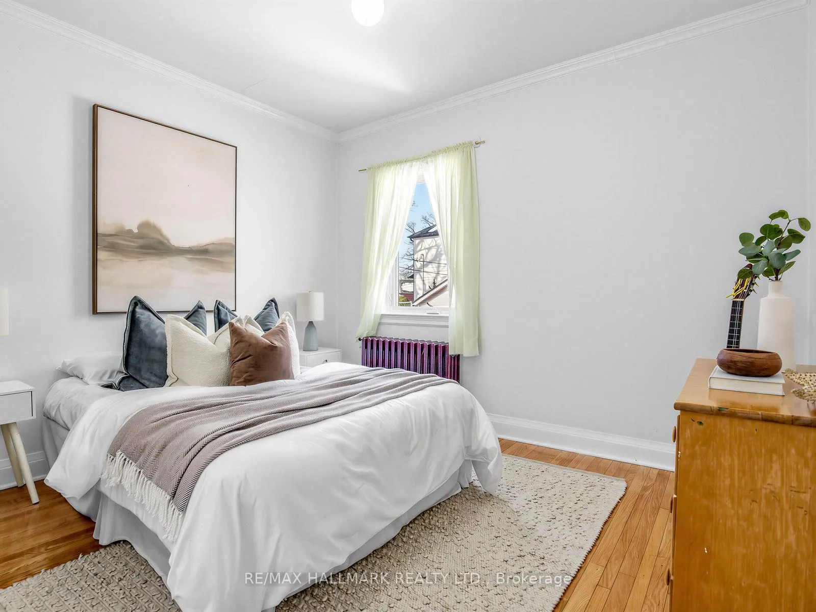Photo 14 of 334 O'connor Drive, Toronto, East York — HOMEH