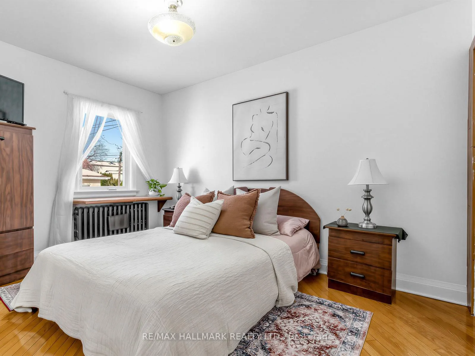 Photo 15 of 334 O'connor Drive, Toronto, East York — HOMEH