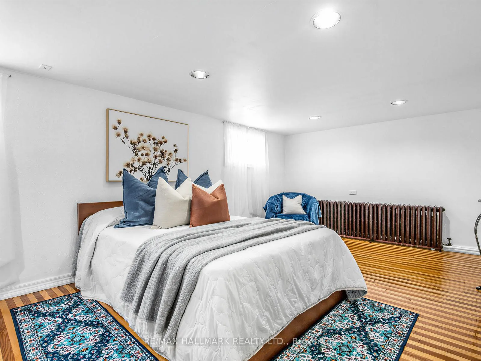 Photo 18 of 334 O'connor Drive, Toronto, East York — HOMEH