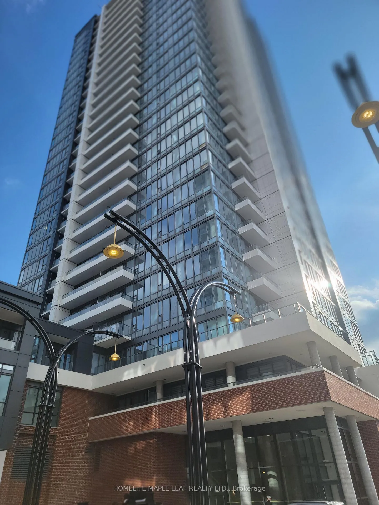 Front of Unit 712, 15 Wellington Street S