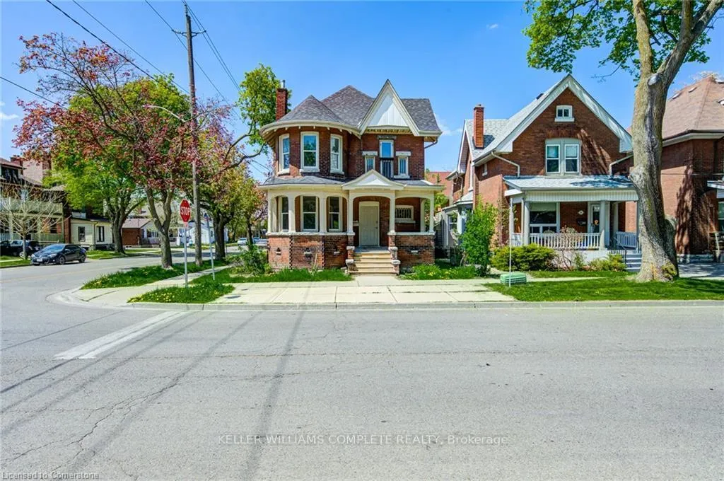 Photo 2 of Unit UPPER, 200 Park Avenue, Brantford, Downtown Core — HOMEH