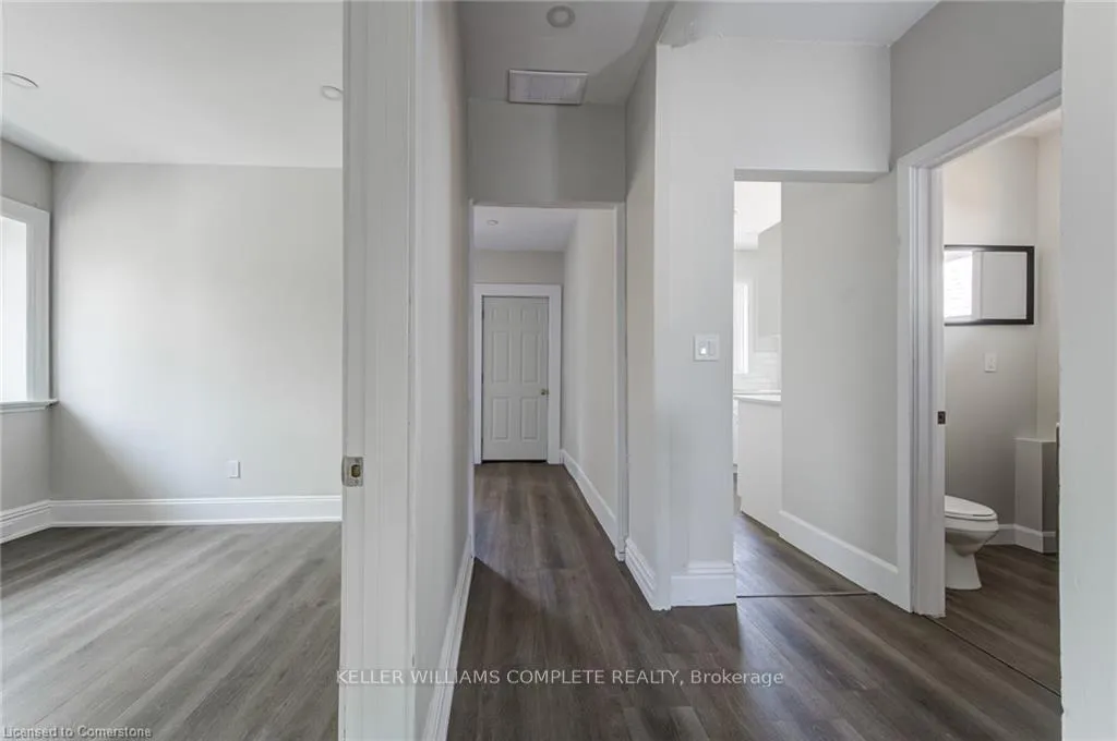 Photo 16 of Unit UPPER, 200 Park Avenue, Brantford, Downtown Core — HOMEH