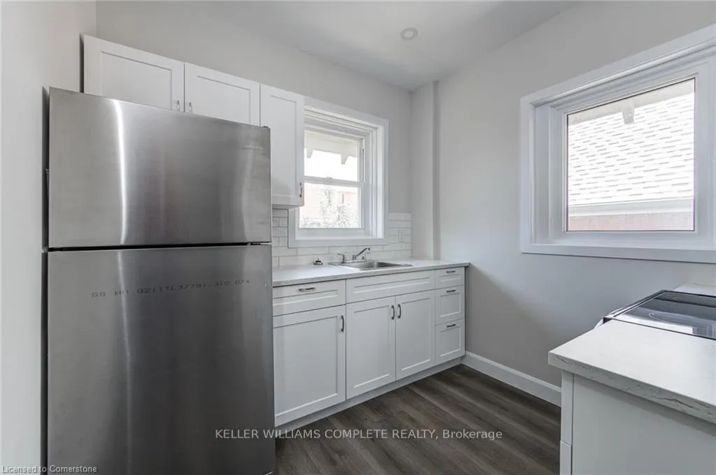Photo 23 of Unit UPPER, 200 Park Avenue, Brantford, Downtown Core — HOMEH