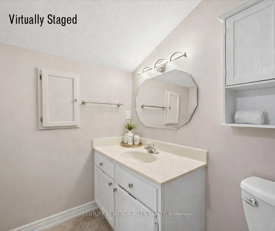 Photo 8 of Unit D16, 1663 Nash Road, Clarington, Courtice — HOMEH
