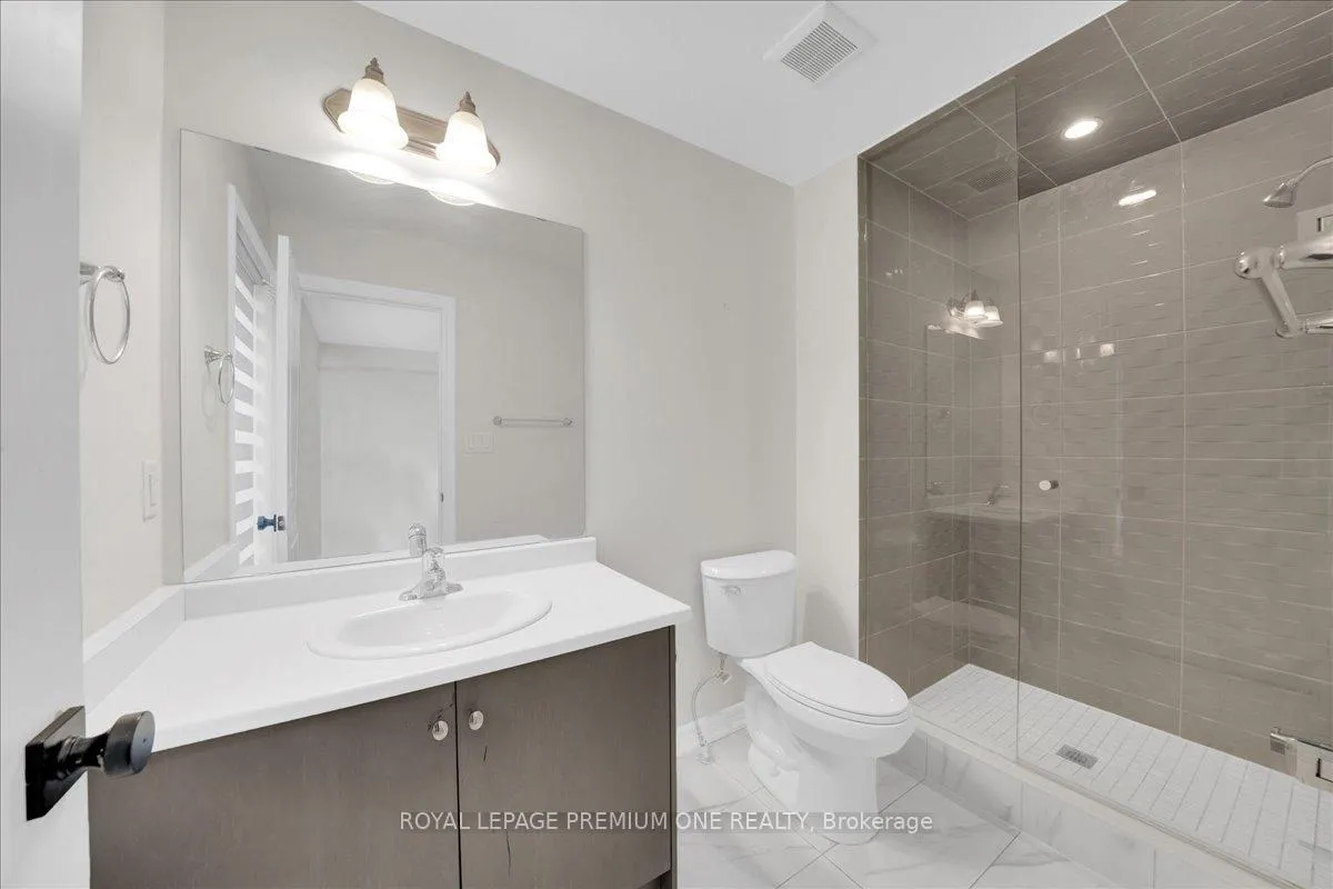 Photo 28 of 11 Arcola Street, Brampton, Goreway Drive Corridor — HOMEH
