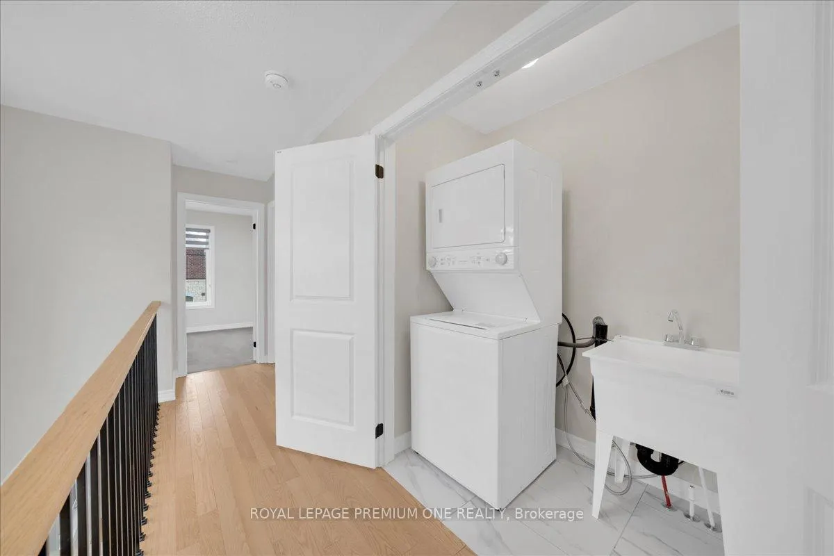 Photo 33 of 11 Arcola Street, Brampton, Goreway Drive Corridor — HOMEH