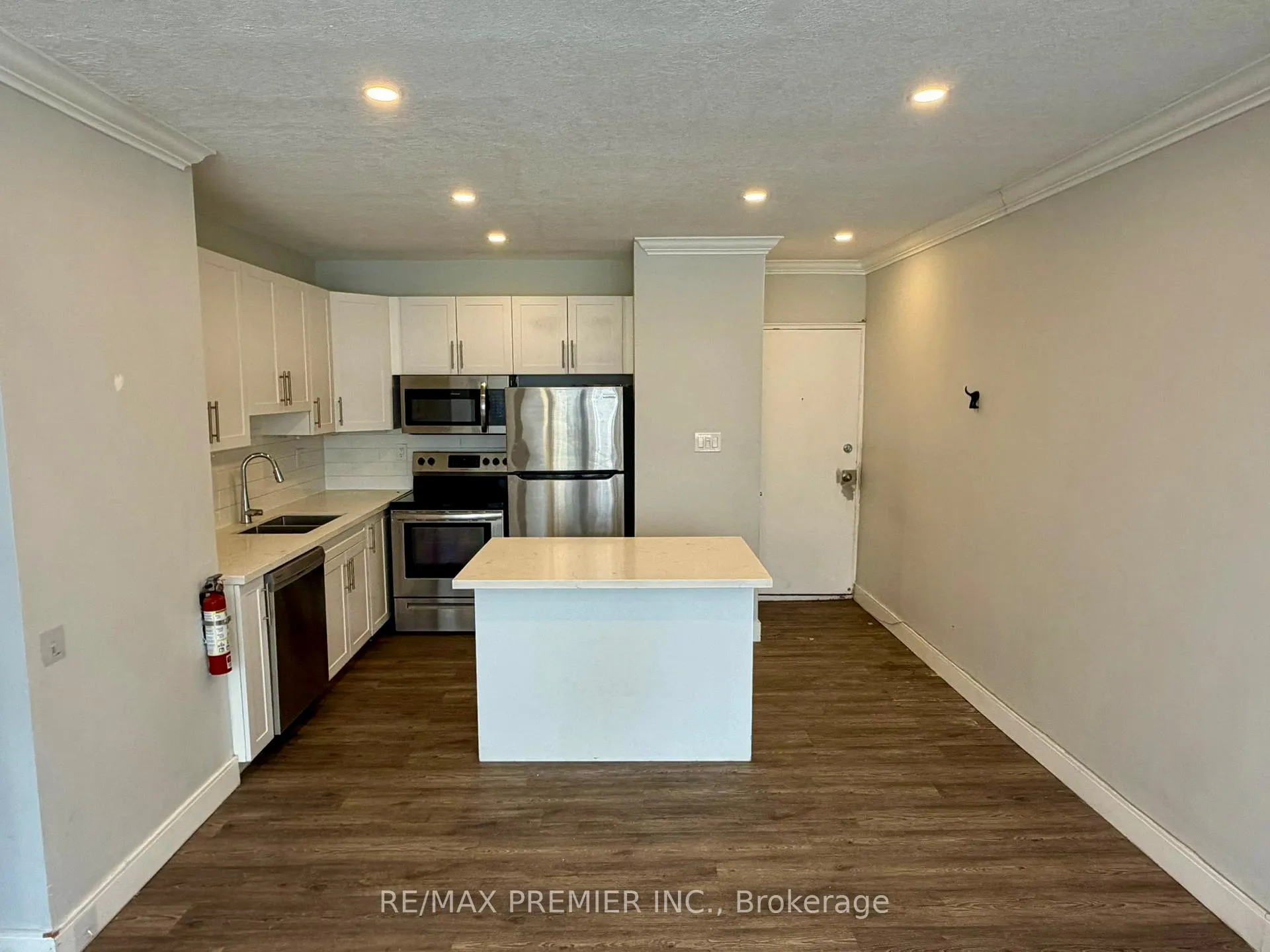 Photo 1 of Unit 101, 112 St. Joseph's Drive, Hamilton, Corktown — HOMEH