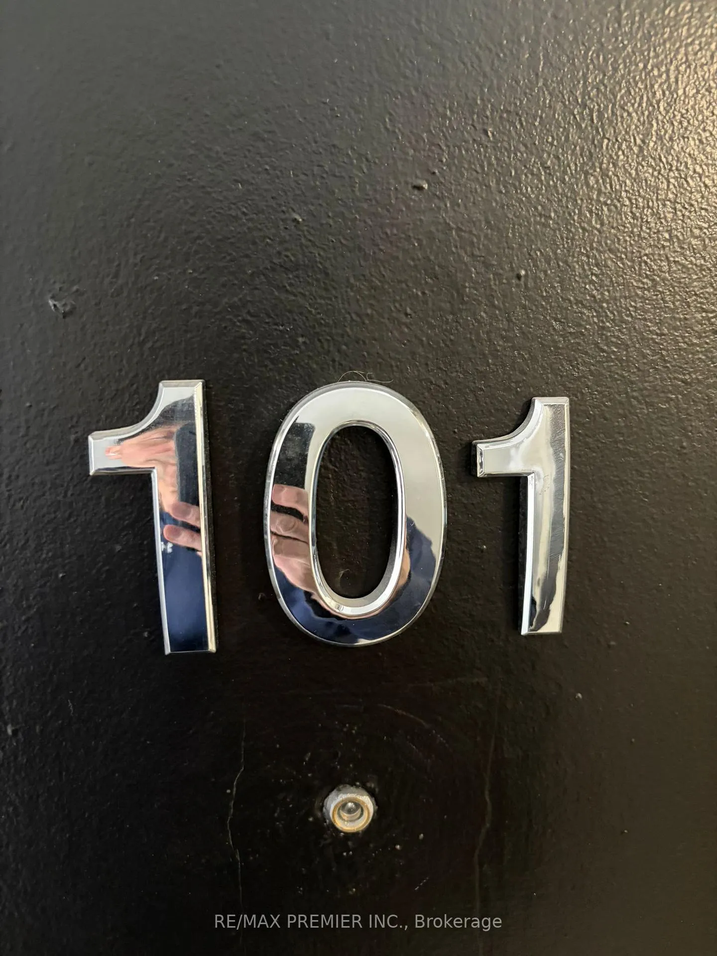 Photo 2 of Unit 101, 112 St. Joseph's Drive, Hamilton, Corktown — HOMEH