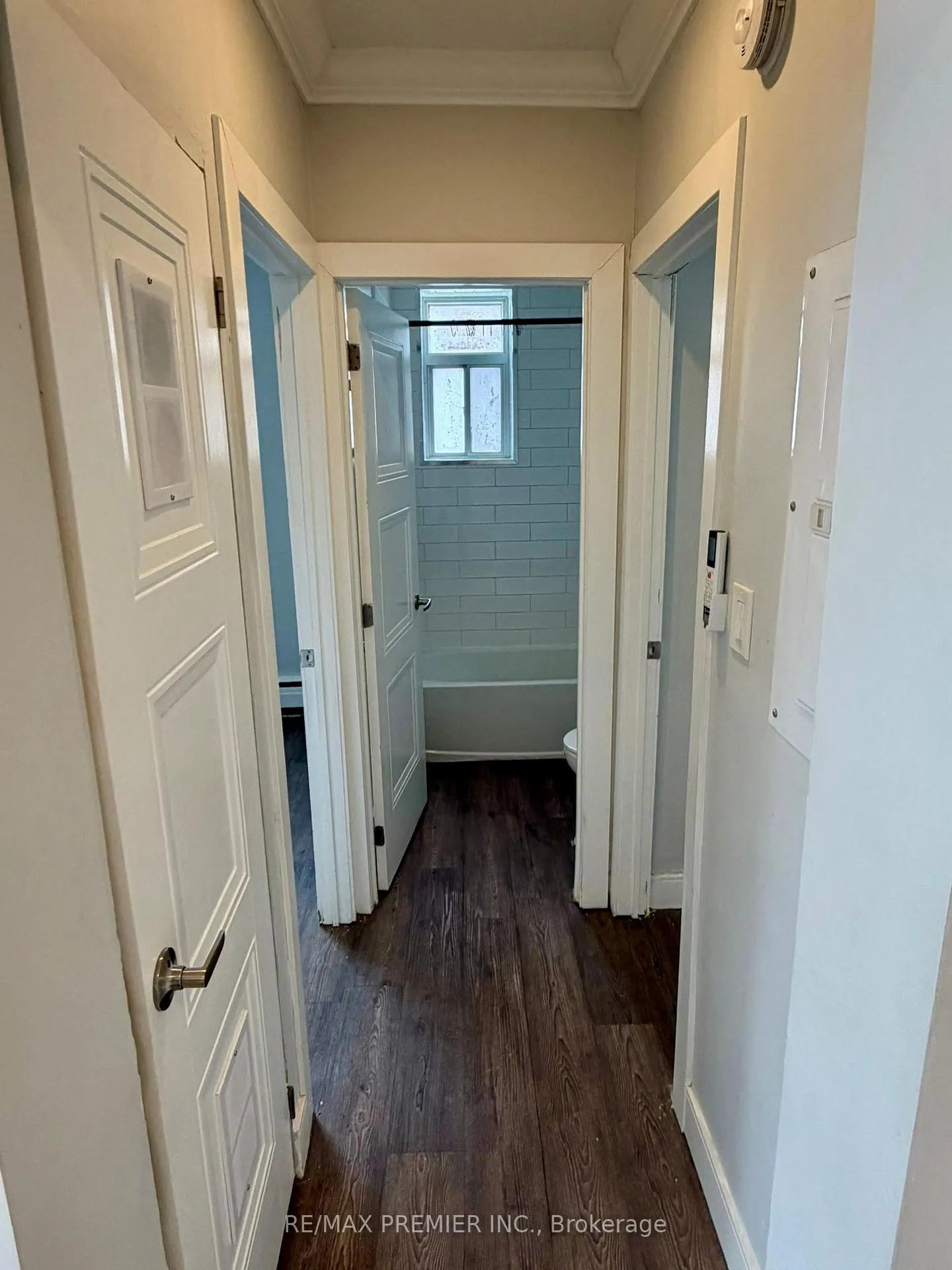 Photo 5 of Unit 101, 112 St. Joseph's Drive, Hamilton, Corktown — HOMEH
